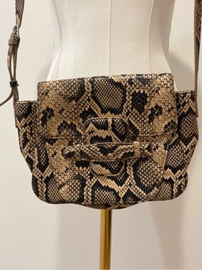 gu_de Snake Print Crossbody Bag Buckle Flap Tan Black